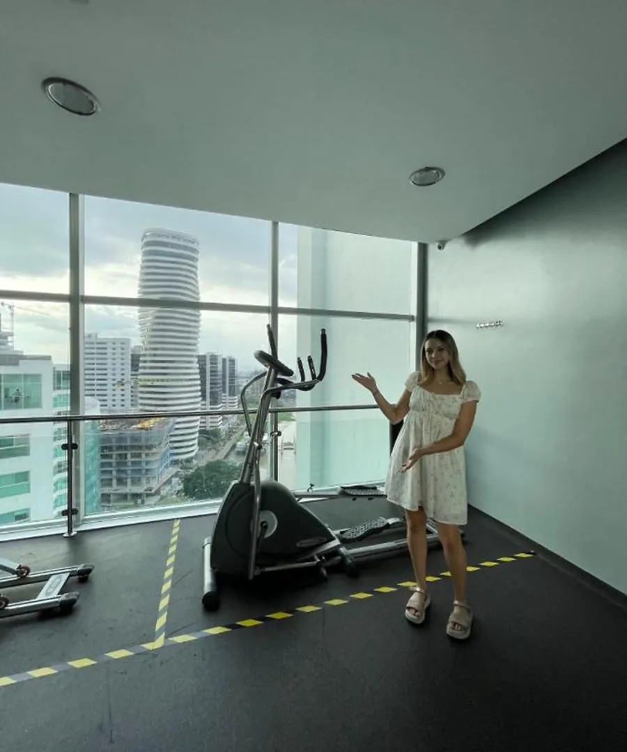 Ecusuites Family Riverfront 1 Best View Santa Ana Airport 과야킬 아파트